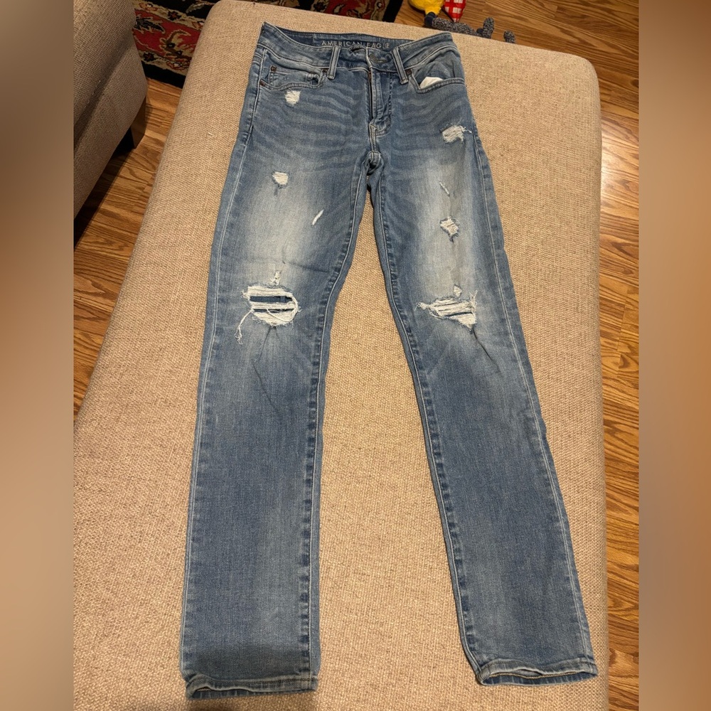 American Eagle Men’s Distressed Jeans